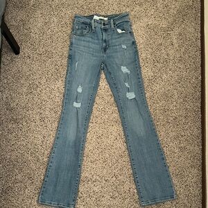 Levi's 725 High Rise Boot Cut Jeans